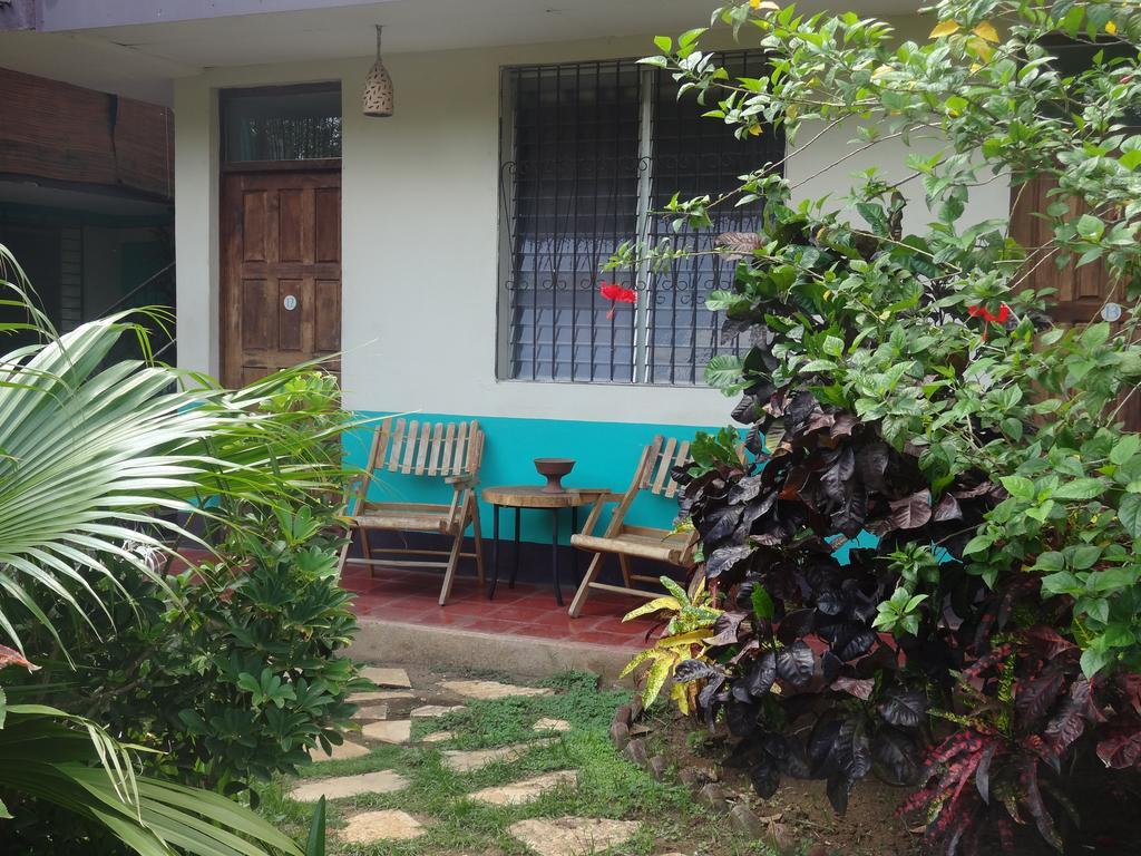 Готель Harvest House Nicaragua Леон Екстер'єр фото